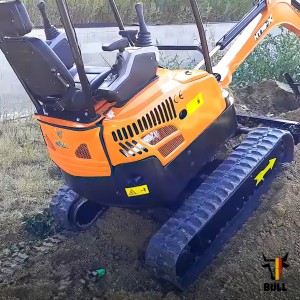 Mini-pelle BULL HT-18-X - Inclinaison sur terrain en pente Mini-pelle BULL HT-18-X - Inclinaison sur terrain en pente